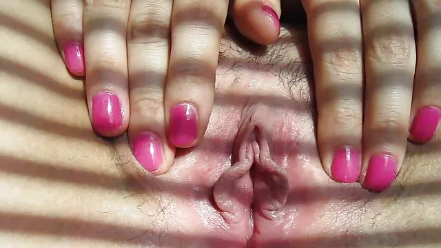 BBW సెక్స్ వీడియో కాల్ తెలుగు ఎబోనీ బిచ్ గిజెల్ XXX తన భారీ బూటీ డ్రిల్డ్ డాగీస్టైల్‌ను పొందింది