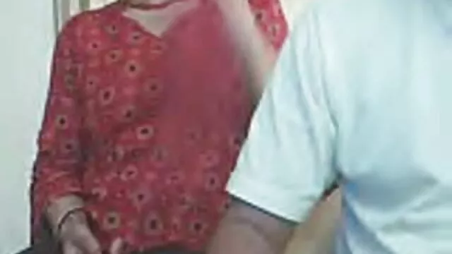 హార్నీ బాయ్‌ఫ్రెండ్ తెలుగు ఫుల్ సెక్స్ వీడియో తన స్నేహితురాలిని అద్దం ముందు ఫక్ చేస్తాడు